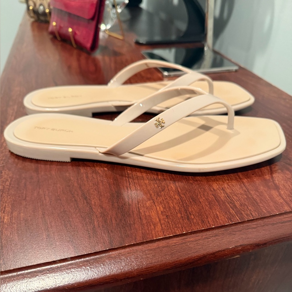 Tory Burch Nude Thin-Strap Flip Flop Sandals with Gold Logo